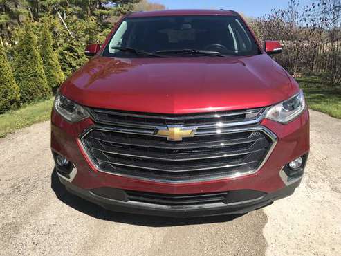 2019 Chevrolet Traverse LT - - by dealer - vehicle for sale in Lockport, IL
