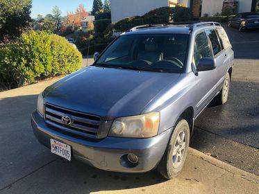 2005 Toyota Highlander - cars & trucks - by owner - vehicle... for sale in San Francisco, CA