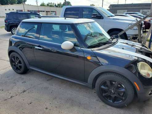 ! 2009 Mini Cooper! - - by dealer - vehicle for sale in Dearborn Heights, MI