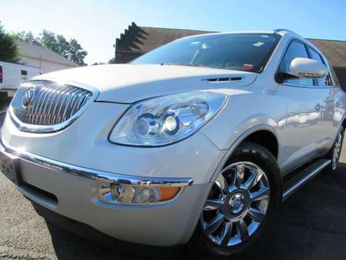 2011 BUICK ENCLAVE CXL LOADED NAVIGATION-BACK UP CAM-DVD BEAUTY for sale in Johnson City, NY
