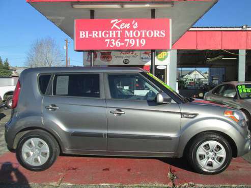 2013 Kia Soul - cars & trucks - by dealer - vehicle automotive sale for sale in Centralia, OR