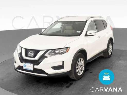 2017 Nissan Rogue SV (2017.5) Sport Utility 4D hatchback White - -... for sale in Fort Collins, CO
