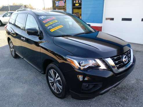 2020 Nissan Pathfinder SL 4X4 - cars & trucks - by dealer - vehicle... for sale in Milford, OH