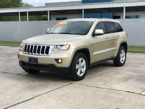 2011 JEEP GRAND CHEROKEE LAREDO - cars & trucks - by owner - vehicle... for sale in Brownsville, TX