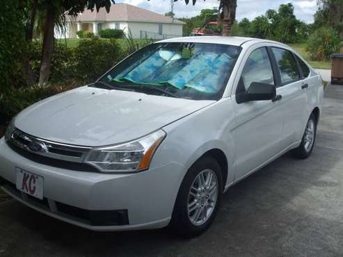2009 Ford Focus - cars & trucks - by owner - vehicle automotive sale for sale in Cape Coral, FL