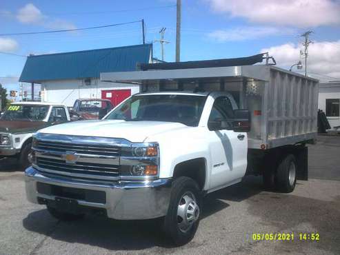 2017 Chevrolet 3500 HD , dump - - by dealer - vehicle for sale in York, PA