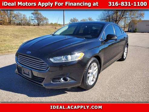 2013 Ford Fusion SE - cars & trucks - by dealer - vehicle automotive... for sale in Wichita, KS