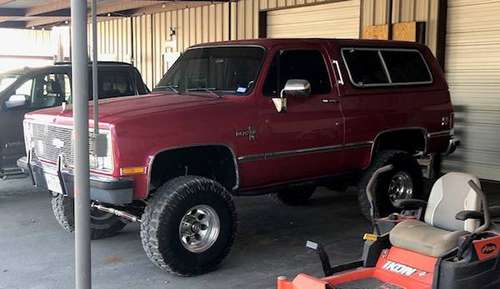 1988 Chevy K5 Blazer 4x4 - cars & trucks - by owner - vehicle... for sale in Midland, TX