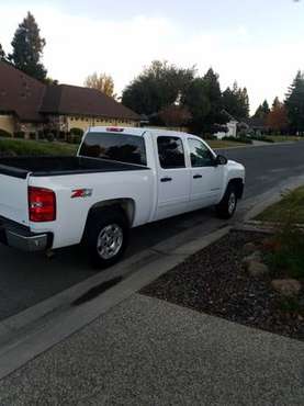 2013 chevy Silverado 1500 Z71 - cars & trucks - by owner - vehicle... for sale in Oregon House, CA