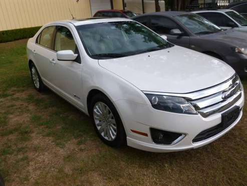 2010 Ford Fusion Hybrid LIKE NEW! Leather! Navigation! for sale in Tallahassee, FL