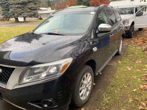 2015 Nissan Pathfinder 4x4 - cars & trucks - by owner - vehicle... for sale in Coeur d'Alene, WA