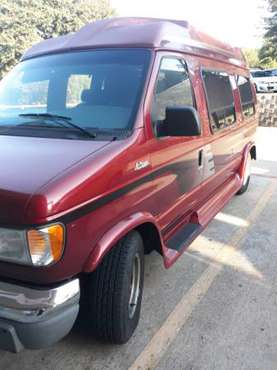 Ford travel van only 150,000 miles for sale in Manchester, TX