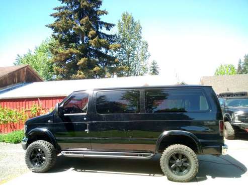 2006 FORD E-350 Quigley 4x4 Diesel Van for sale in Vancouver, OR