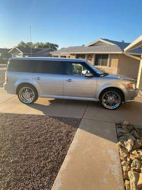 2009 Ford Flex SEL - cars & trucks - by owner - vehicle automotive... for sale in Sun City West, AZ