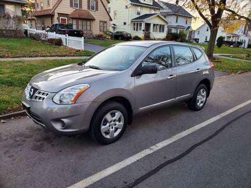 2011 nissan rogue - cars & trucks - by owner - vehicle automotive sale for sale in Rochester , NY