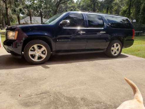 Reduced Price Chevy Suburban Great Shape for sale in Perry, FL