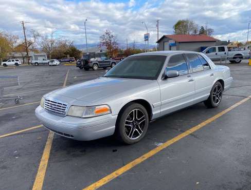 2000 Crown Victoria LOW MILEAGE - cars & trucks - by owner - vehicle... for sale in Medford, OR