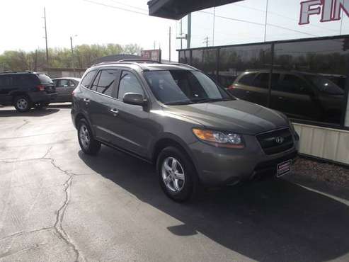 2007 Hyundai Santa Fe GLS One Owner Clean CarFax Great Shape - cars for sale in Des Moines, IA