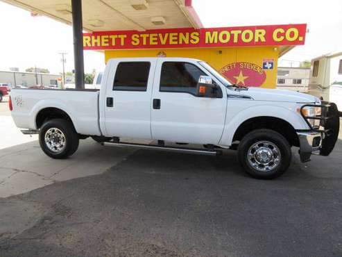 2015 FORD F-250 XLT 6.2L V-8 4X4 CREW SHORT ONE OWNER EXTREMELY NICE!! for sale in Amarillo, TX
