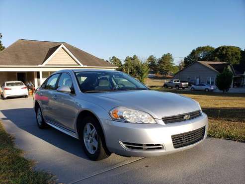 *Low Mileage* 2009 Chevorlet Impala LT for sale in Calhoun, GA