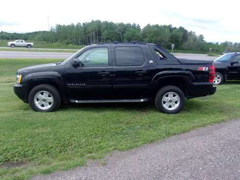 2013 Chevrolet Avalanche Crew Cab 4WD Black Diamond for sale in Zimmerman, MN