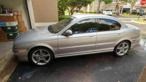 2003 JAGUAR X-TYPE AWD 5-SPEED MANUAL TRANS- Excellent Condition for sale in Wellington, FL