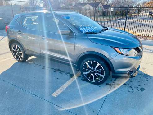 LEATHER LOADED ONE OWNER NISSAN ROGUE SPORT SL AWD - cars & trucks -... for sale in Wichita, KS