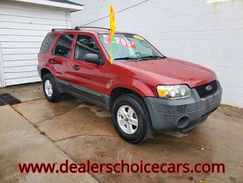 2007 Ford Escape 2WD Runs Great - cars & trucks - by dealer -... for sale in Highland, IL