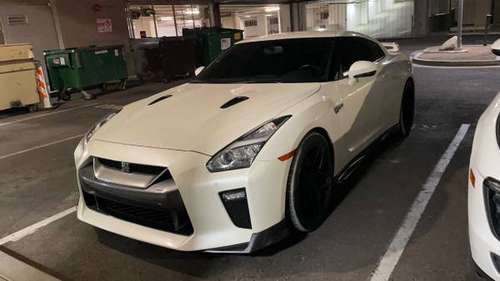 2017 Nissan GT-R - cars & trucks - by owner - vehicle automotive sale for sale in Tempe, AZ