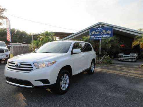 HIGHLANDER 2012 TOYOTA 2 7L FL SUV VERY NICE - - by for sale in TAMPA, FL
