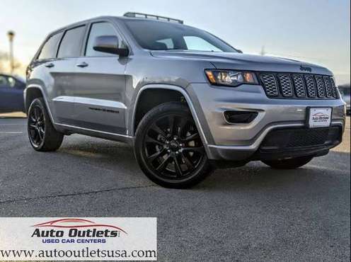 2017 Jeep Grand Cherokee Altitude 4WD**30,337 Miles**1 Owner* - cars... for sale in Farmington, NY