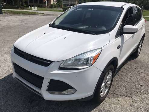 2015 Ford Escape. No accidents. Clean title. - cars & trucks - by... for sale in Savannah, GA