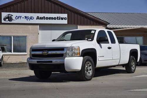 2011 Chevrolet Chevy Silverado 1500 LT - - by dealer for sale in Fort Lupton, CO