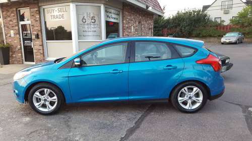 2014 FORD FOCUS SE with POWERTRAIN WARRANTY INCLUDED - cars & trucks... for sale in Sioux Falls, SD