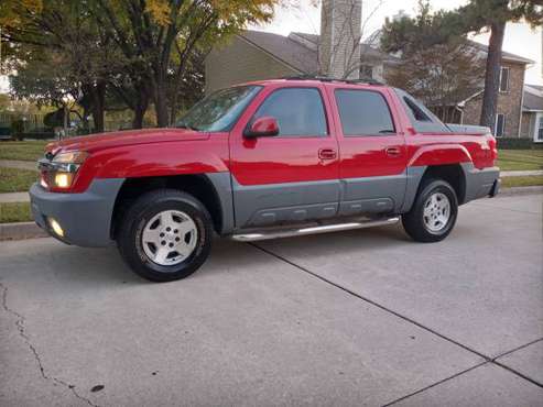 2003 CHEVY AVALANCHE 2WD - cars & trucks - by owner - vehicle... for sale in Lewisville, TX
