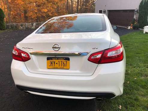 2016 Nissan Altima - Excellent Condition - cars & trucks - by owner... for sale in Stamford, NY