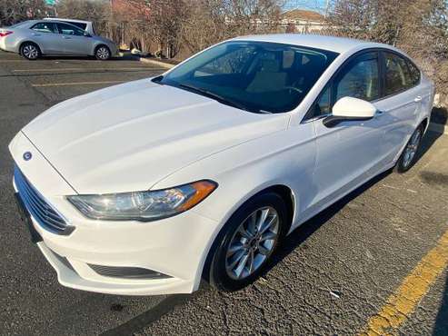 2017 Ford Fusion SE LOW MILES for sale in Howard Beach, NY