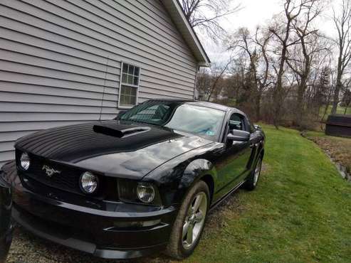 2007 ford mustang gt/cs - cars & trucks - by owner - vehicle... for sale in Lyndora, PA