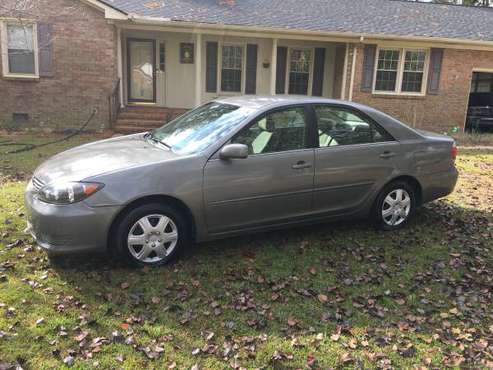 2006 Toyota Camry LE - cars & trucks - by dealer - vehicle... for sale in Fayetteville, NC