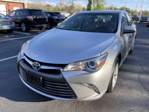 2016 Toyota Camry Hybrid LE 40mpg 1 owner 61000 miles 1 owner - cars for sale in Walpole, RI