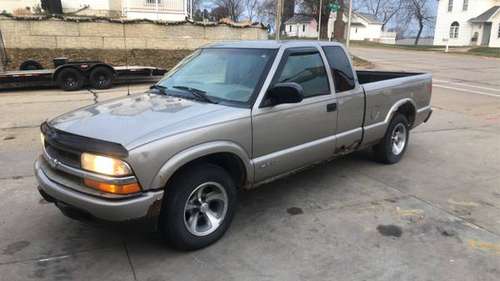 2003 Chevrolet S-10 (REDUCED) - cars & trucks - by dealer - vehicle... for sale in Epworth, IA