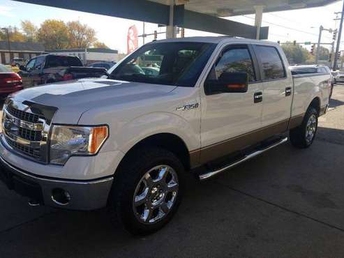 2013 FORD F150 SUPERCREW EZ FINANCING AVAILABLE - cars & trucks - by... for sale in Springfield, IL