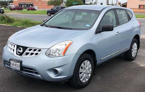 2013 Nissan Rogue S! Clean Texas Title and CARFAX! LOW MILES! - cars... for sale in McAllen, TX