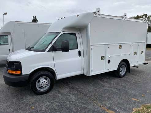 2016 Chevrolet Express Cutaway 3500 12' Utility Van for sale in Lancaster, PA