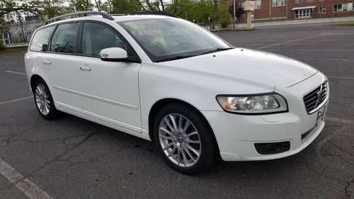 2010 Volvo V50, Station Wagon, Clean Title, One Owner, No Accidents for sale in Port Monmouth, NJ