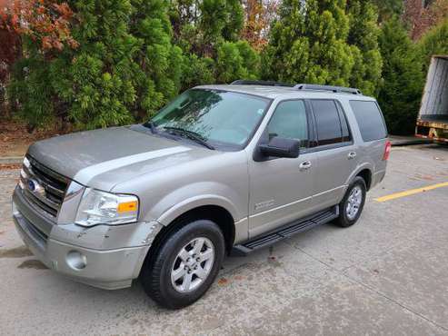 **** 2008 Ford Expedition XLT **** - cars & trucks - by owner -... for sale in Atlanta, GA