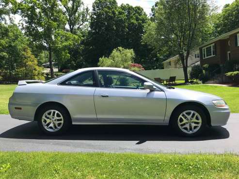 2001 Honda Accord Coupe EX for sale in Danbury, NY
