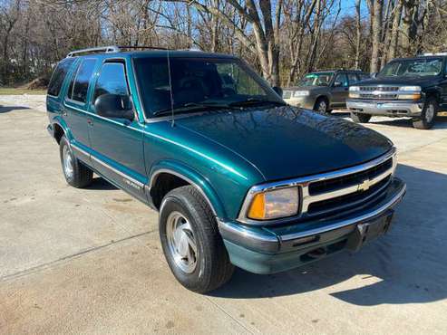 1996 Chevrolet Blazer - cars & trucks - by dealer - vehicle... for sale in Springfield, MO