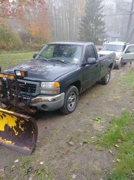 2005 GMC 108k possible trades $2000 plow truck for sale in Central Square, NY