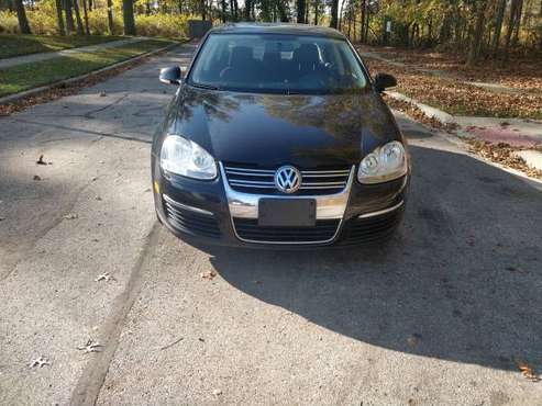2010 Volkswagen Jetta - cars & trucks - by dealer - vehicle... for sale in Westerville, OH